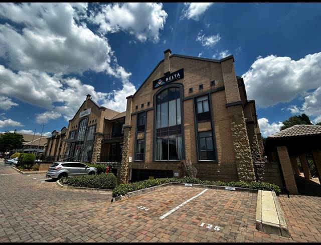 744M² OFFICE TO LET IN BRYANSTON